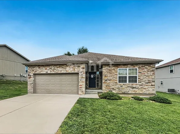 4311 NE 85th St, Kansas City, MO 64156