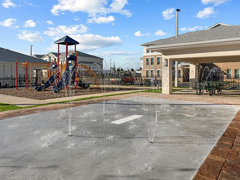 The Arbors @ 15th — Photo 2