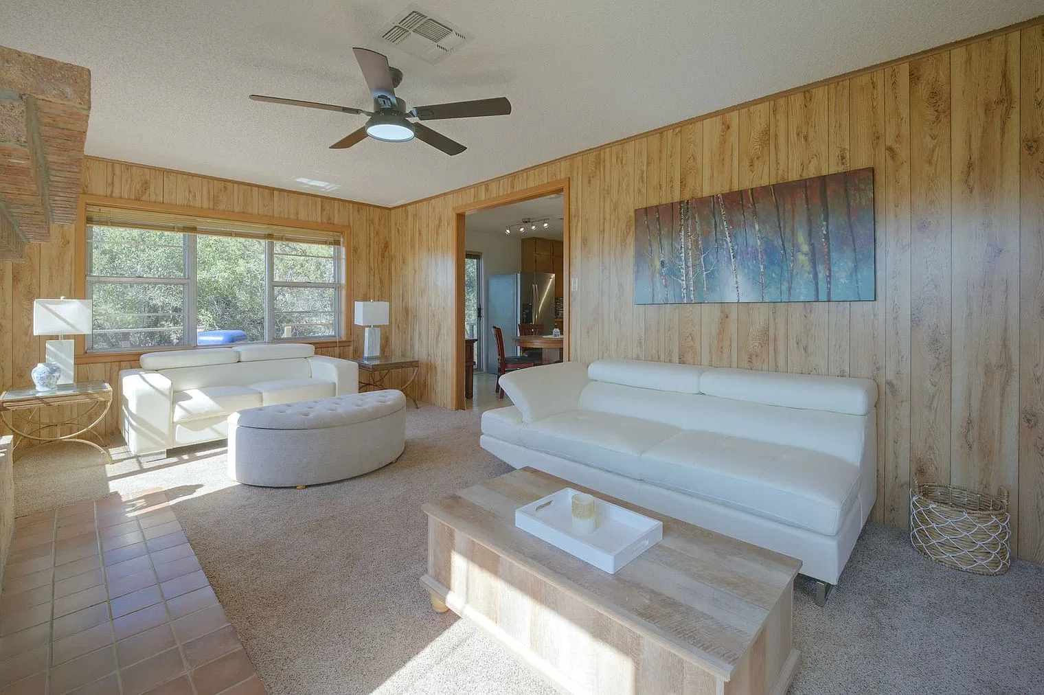 3 bed, 2.0 bath, 1496 sqft, $4,032 — Photo 4