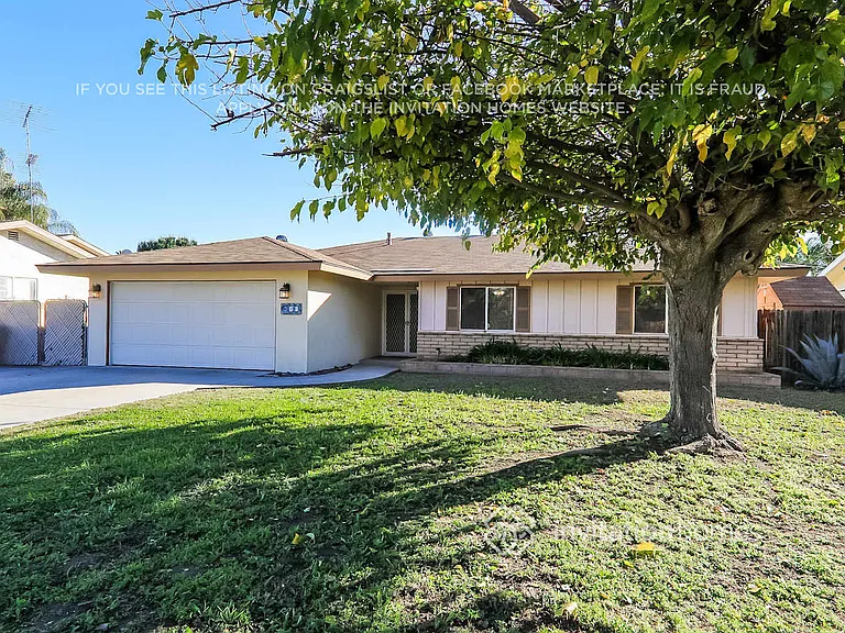 41797 Royal Palm Dr — Photo 2