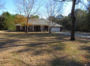 6101 Dogwood Dr W, Crestview, FL 32536