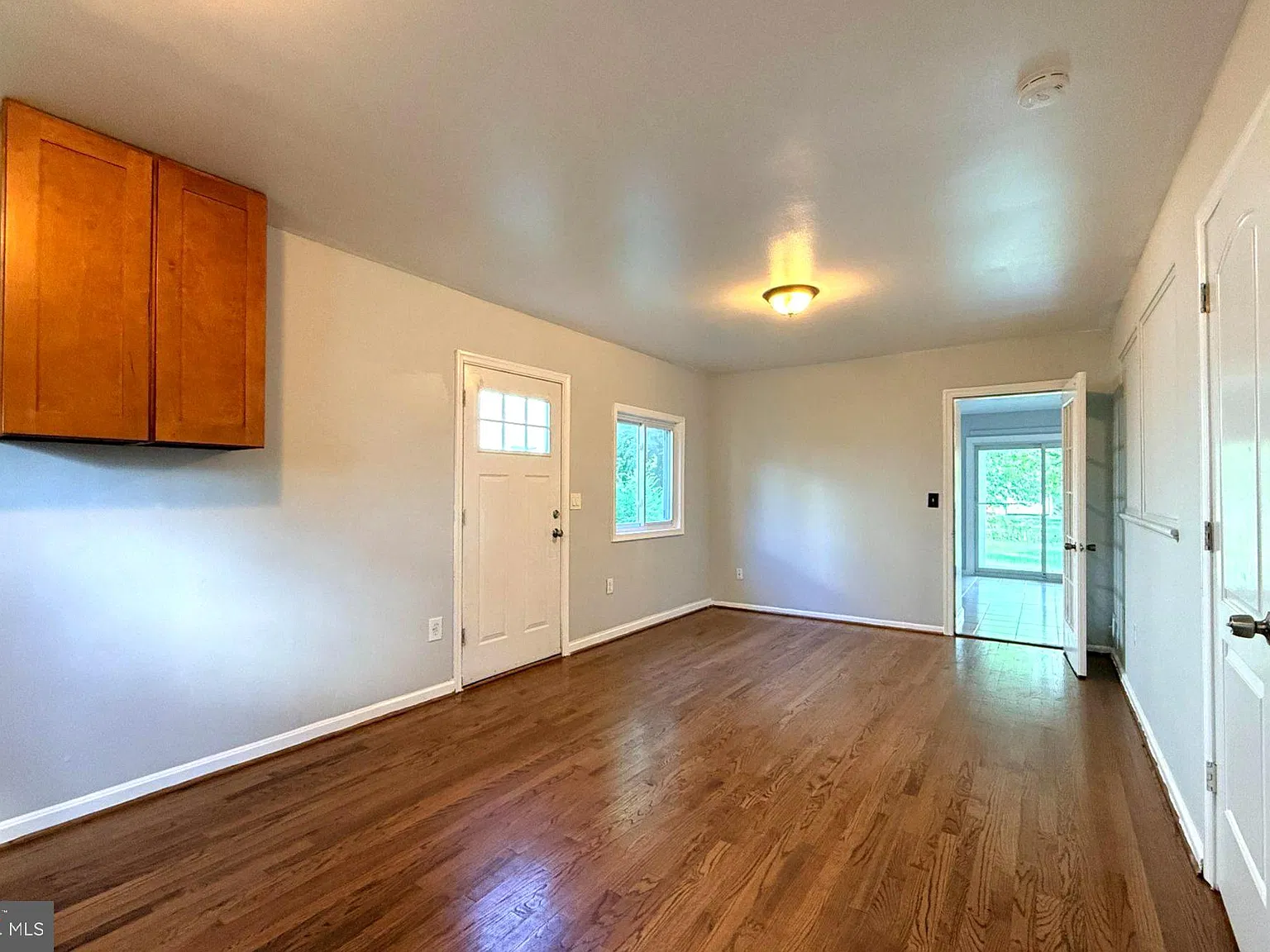 1 bed, 1.0 bath, 650 sqft, $1,700 — Photo 4
