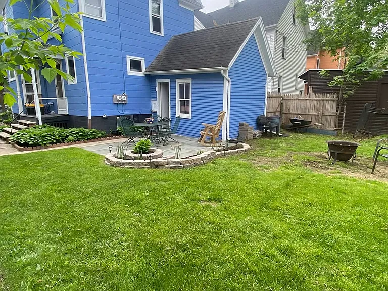 65 Amherst St #D — Photo 14