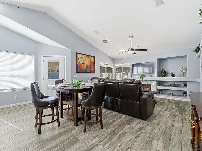 2075 E Arabian Dr — Photo 31