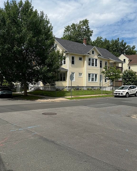 1st image of 52-54 Westford Cir
