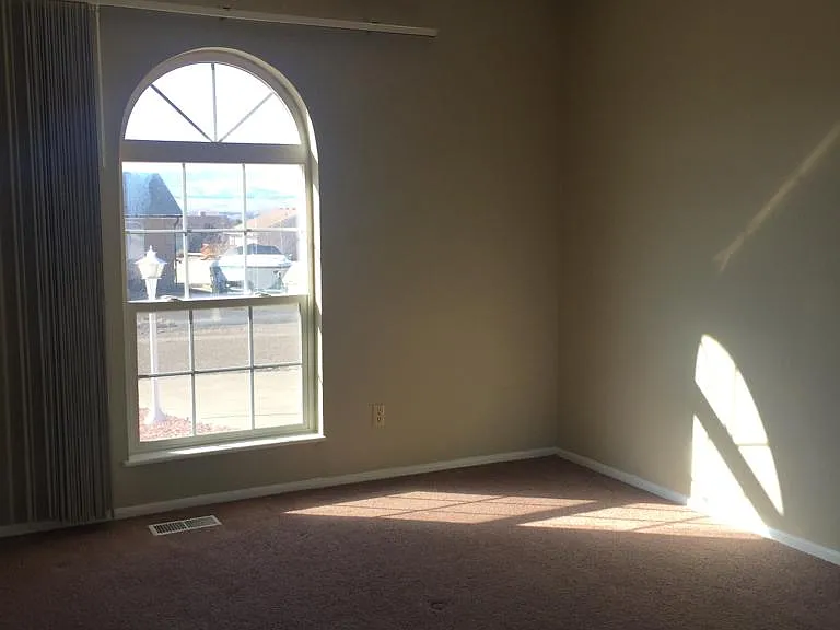 333 W Concho Dr — Photo 24