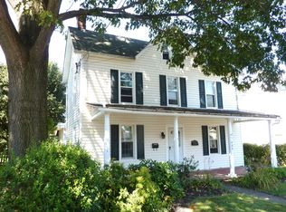 409 Maple St, Jenkintown, PA 19046