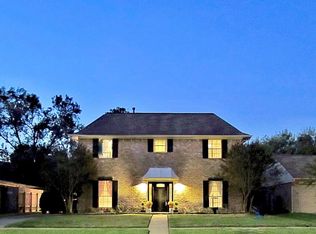 15723 Echo Hill Dr, Houston, TX 77059