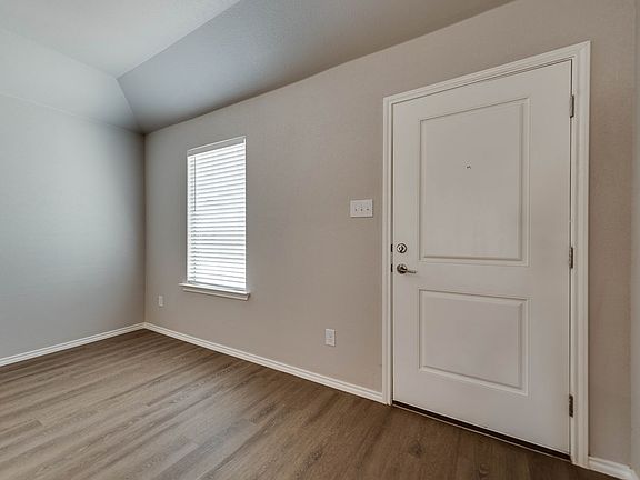 2nd image of 8207 E County Road 111