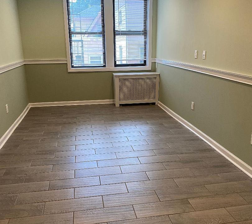 1st image of 347 Belleville Ave APT B8