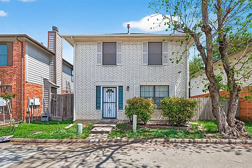 8617 Mapletwist St Photo 1