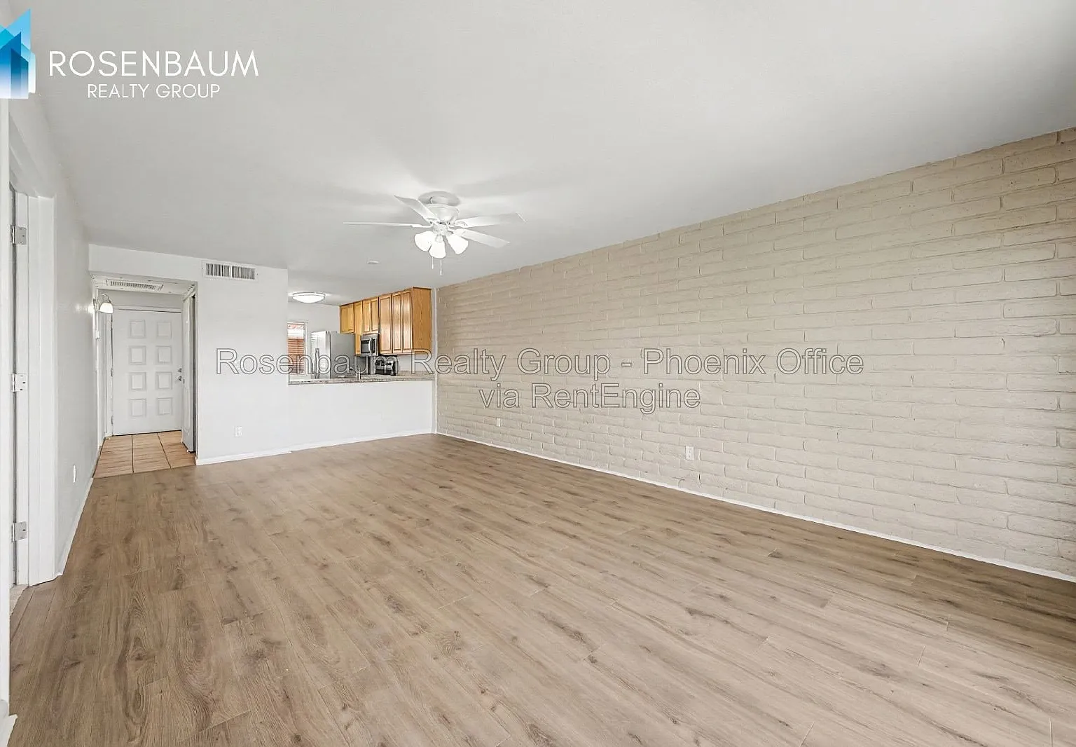 2 bed, 2.0 bath, 986 sqft, $1,795 — Photo 4