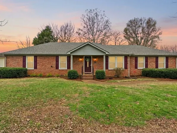 2135 Berkshire Ln, Murfreesboro, TN 37129