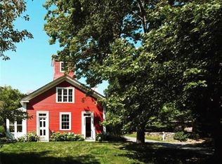 195 Third Beach Rd, Middletown, RI 02842