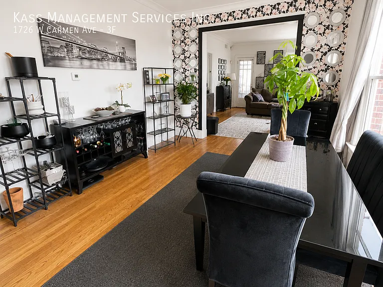 1726 W Carmen Ave #3F — Photo 6