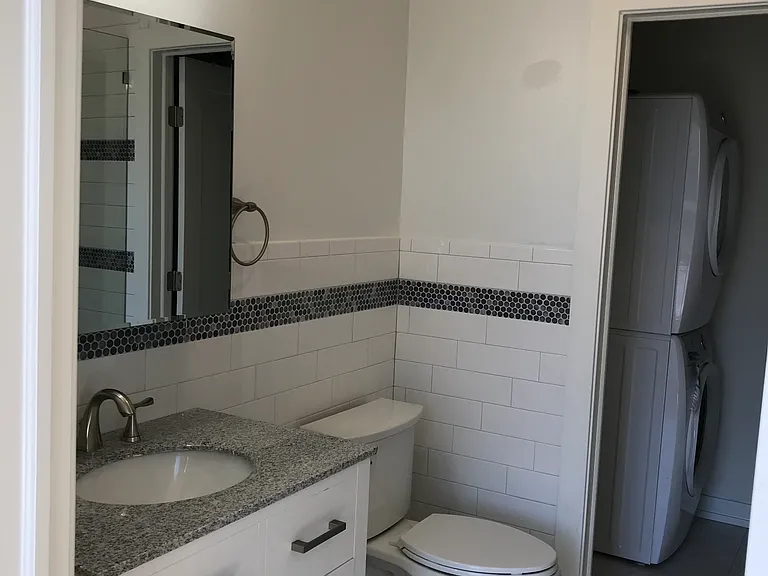 5338 Germantown Ave #3R — Photo 4