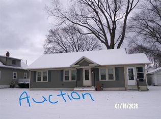 1415 Purvis Avenue, Janesville, WI 53548