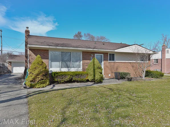 11415 Saar Dr, Sterling Heights, MI 48314