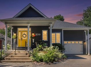 230 Napier St, Collingwood, ON L9Y 3T3