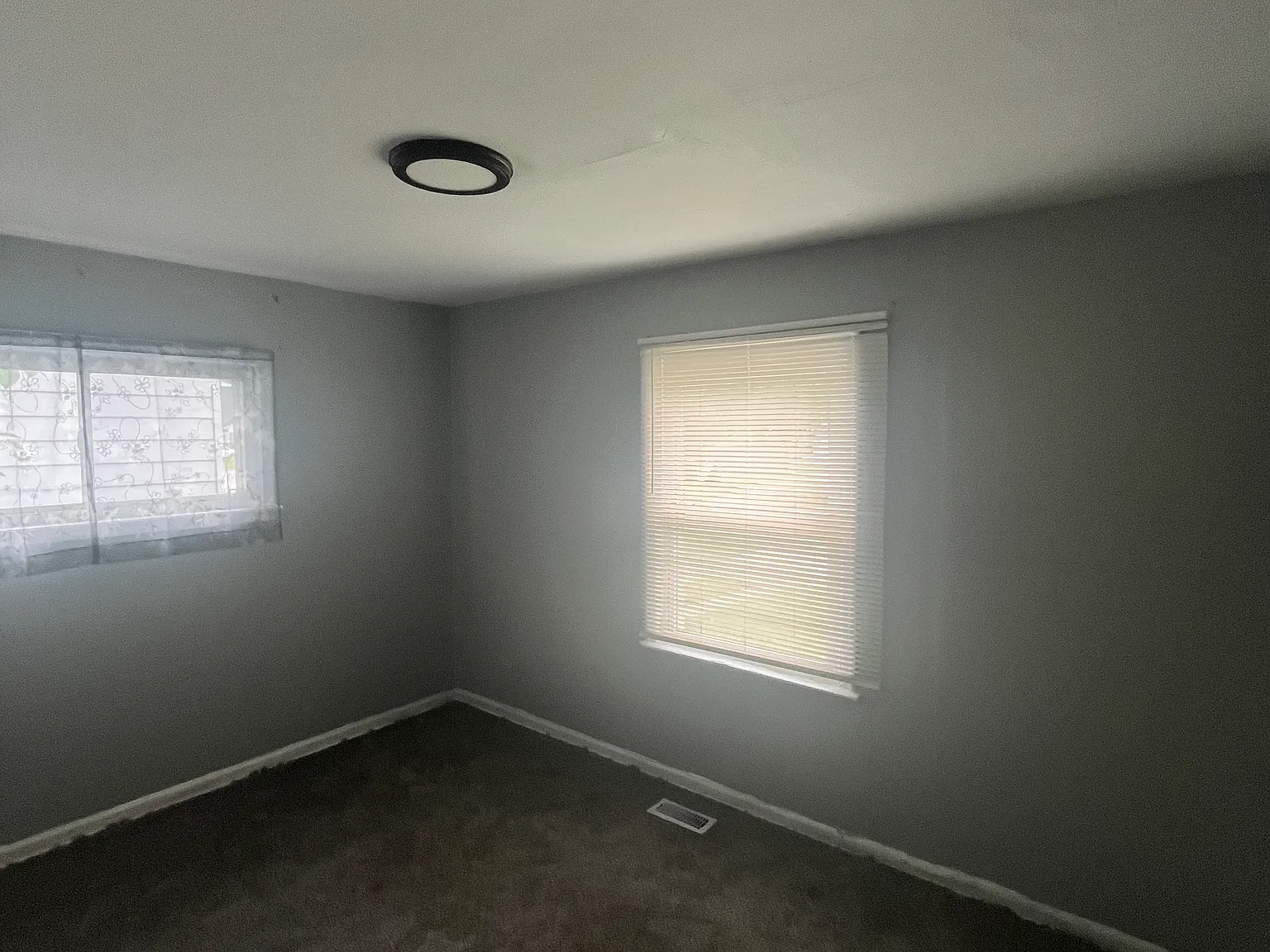 2 bed, 800 sqft, $950 — Photo 4
