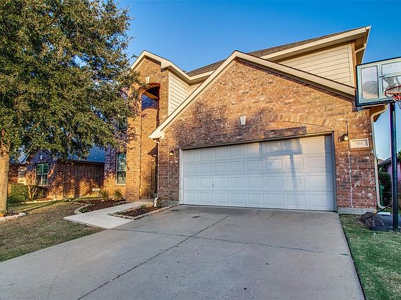 2nd image of 701 Creekside Dr