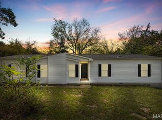 2612 Meyer Rd, Festus, MO 63028