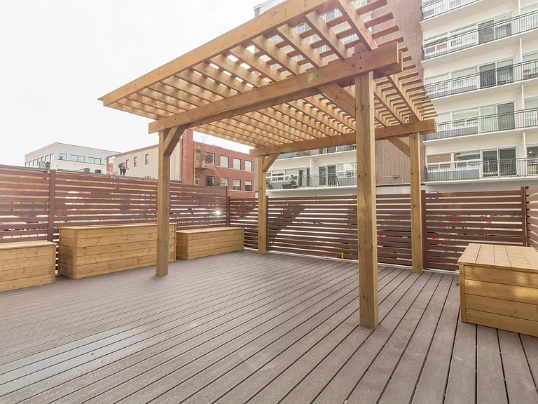 420 Gilmour St — Photo 12