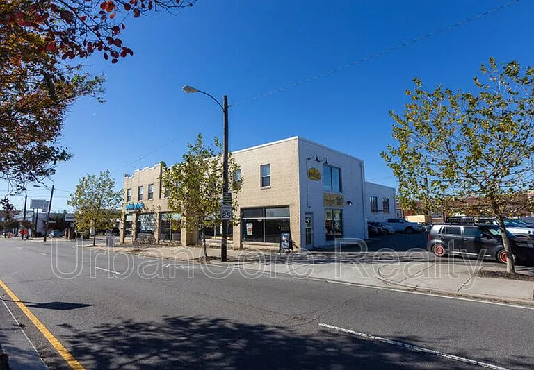 1400 N Arthur Ashe Blvd #208 — Photo 1