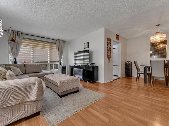 4th image of 2114 38th St NW