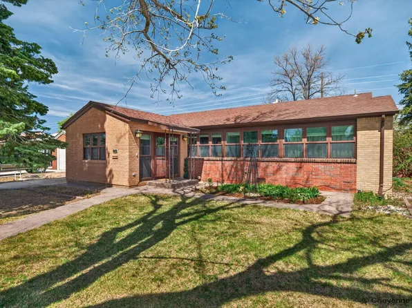 2744 Deming Blvd, Cheyenne, WY 82001