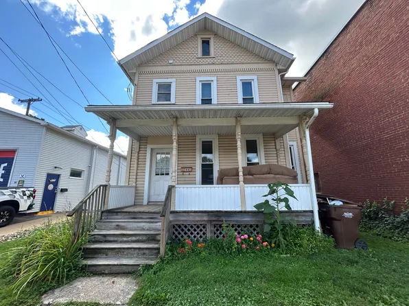 144 N Broad St, Grove City, PA 16127