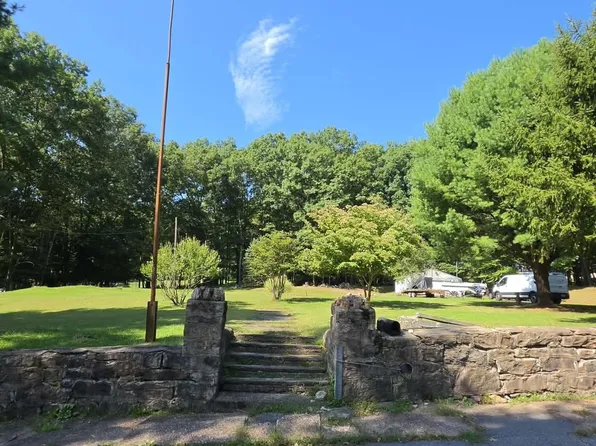 38 Butz St, Weatherly, PA 18255