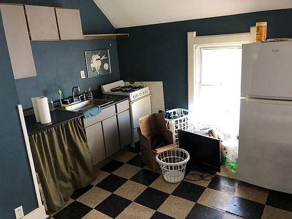 2nd image of 3053 N Holton St #92828B266
