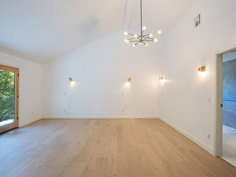 2869 Turnbull Canyon Rd — Photo 17