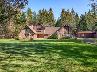 1350 Powell Creek Rd, Williams, OR 97544
