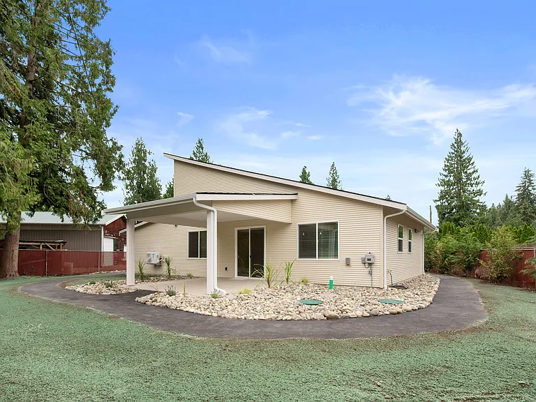 12004 NE 180th Ave #B — Photo 25