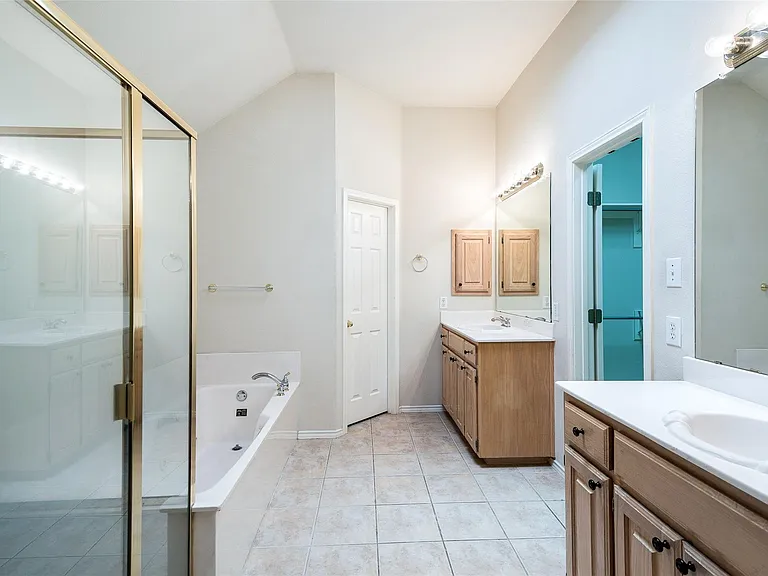 7004 Childrens Way — Photo 11
