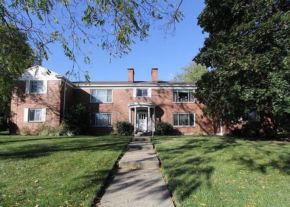 1st image of 1121 Far Hills Ave APT 3