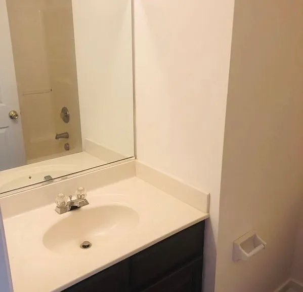 1107 Magnolia Pointe Blvd — Photo 2