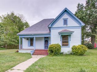 305 W Brin St, Terrell, TX 75160