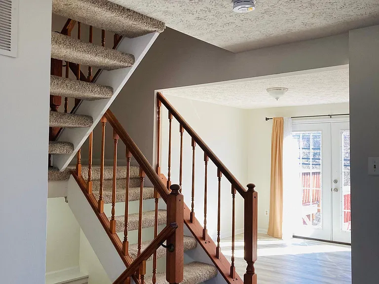 9181 Sheffield Hunt Ct — Photo 6