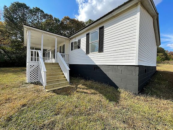 4th image of 2037 Calhoun Rd