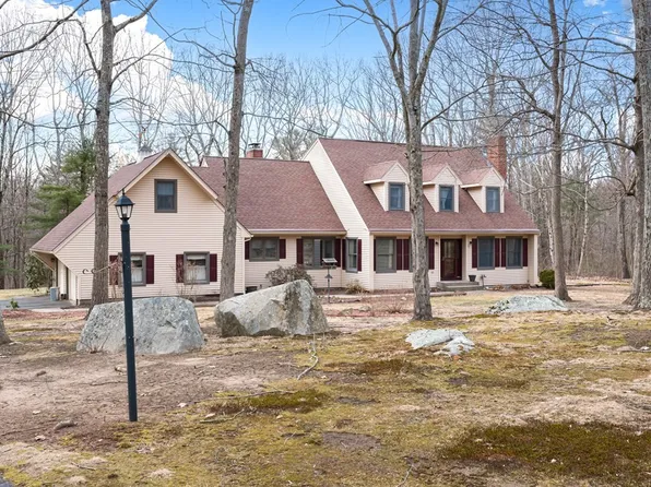 8 Deer Run, Stafford Springs, CT 06076