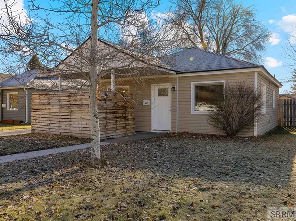 942 10th St, Idaho Falls, ID 83404