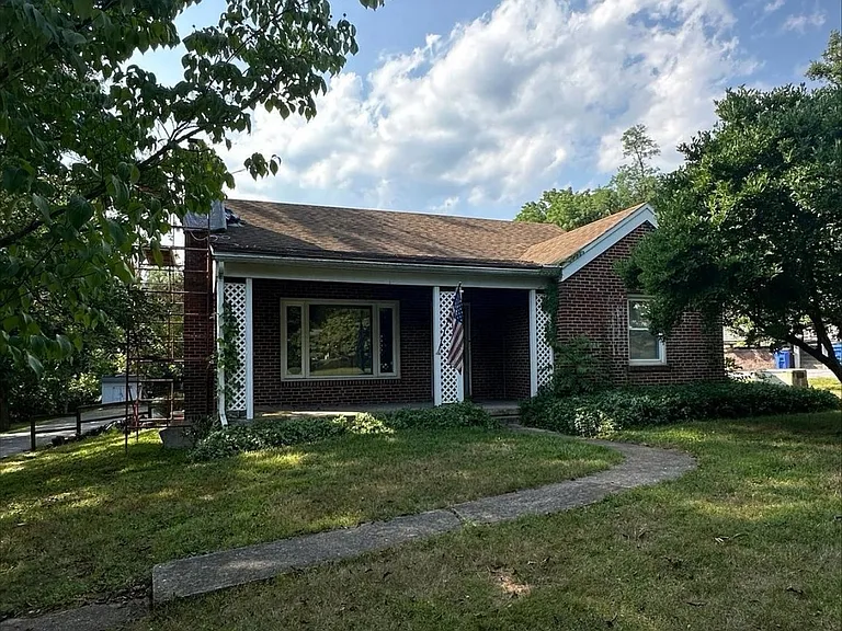 827 Lewisberry Rd — Photo 12