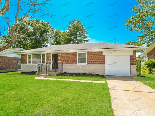 313 Ward Dr, Saint Louis, MO 63135