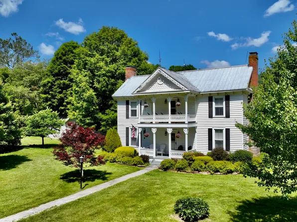 16745 Sweet Springs Valley Rd, Gap Mills, WV 24941