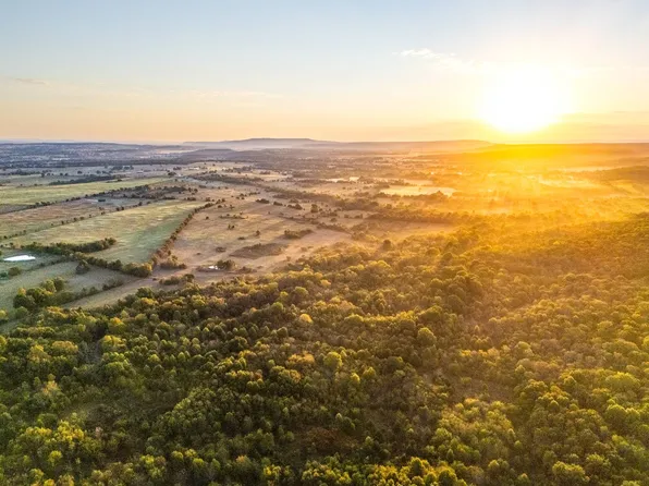 Boat Ramp Rd, Quinton, OK 74561