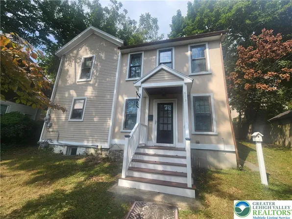 613 Raub St, Easton, PA 18042