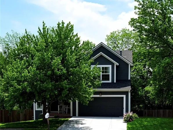 547 W Layton St, Olathe, KS 66061